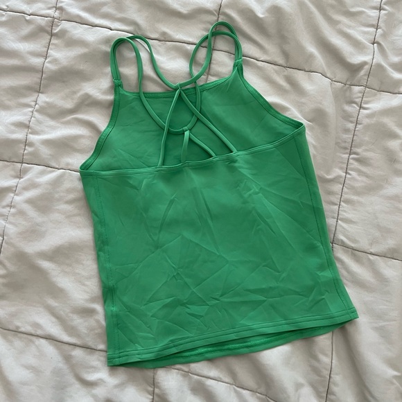 GymShark Green Apple Tank & Shorts Small NWOT - Picture 4 of 6